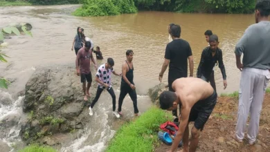 Tourists create ruckus near Chinchoti Falls