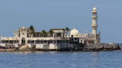 Threat of bombing Haji Ali Dargah, police engaged in investigation